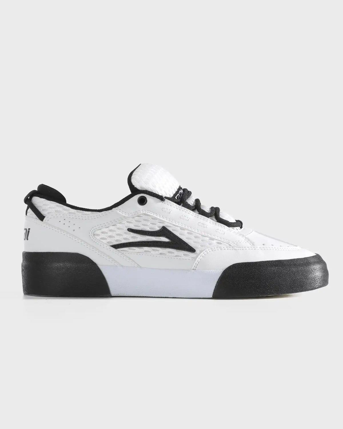 Aran - White Leather Black